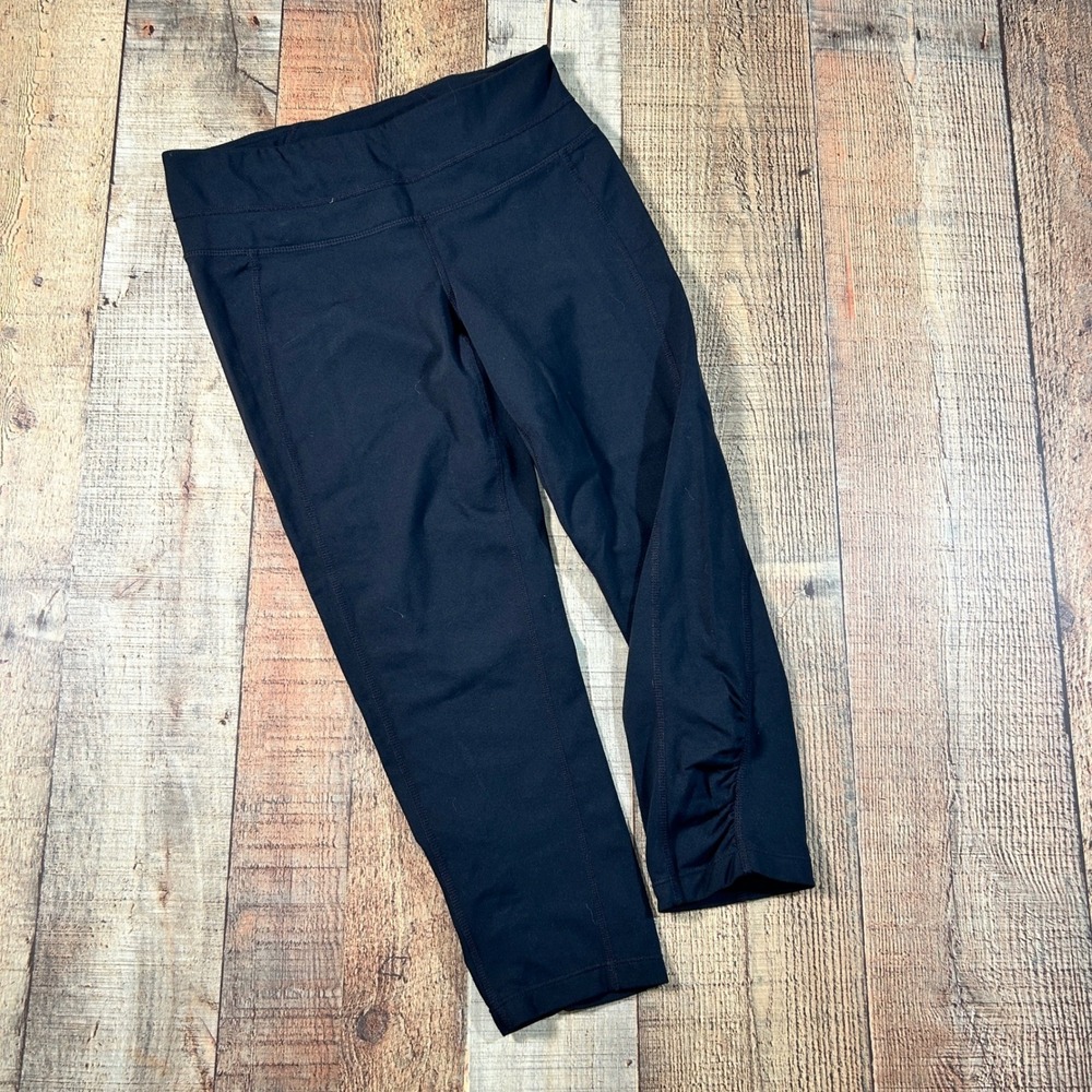 Athleta Black Nylon Blend Ruched Crop Leggings Yoga Capri Pants Small